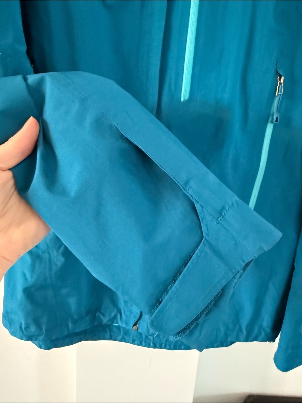 Patagonia Women’s Pilot Jacket GoreTex - Picture 3 of 11